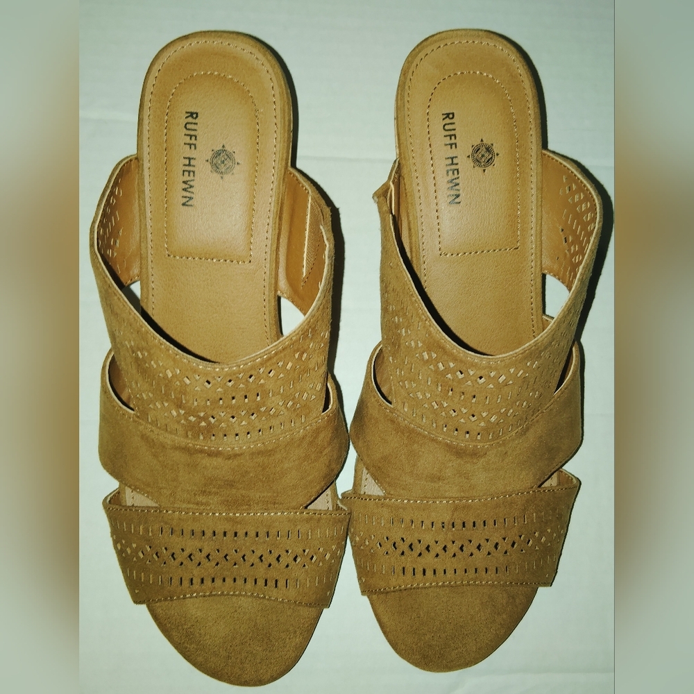 Ruff Hewn Tan Women's Sandals